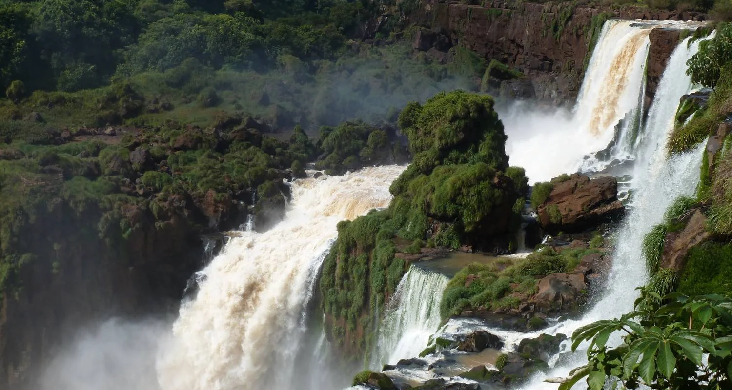 Explore 4 Days - Citypackage Iguassu Falls for 4 days with Qwerty Travel Argentina and discover unforgettable experiences - Photo 2