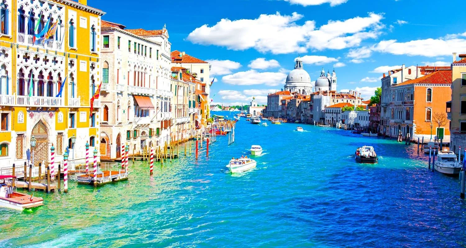 Explore Ultimate Italian Adventure: Venice, Rome, and Amalfi Coast Experience for 10 days with Wonderful Holidays UK and discover unforgettable experiences - Photo 2