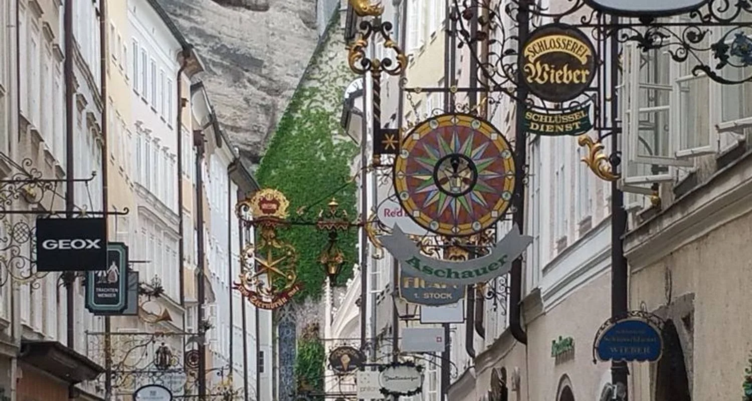 Explore Budapest - Vienna - Salzburg for 4 days with Euroadventures and discover unforgettable experiences - Photo 2