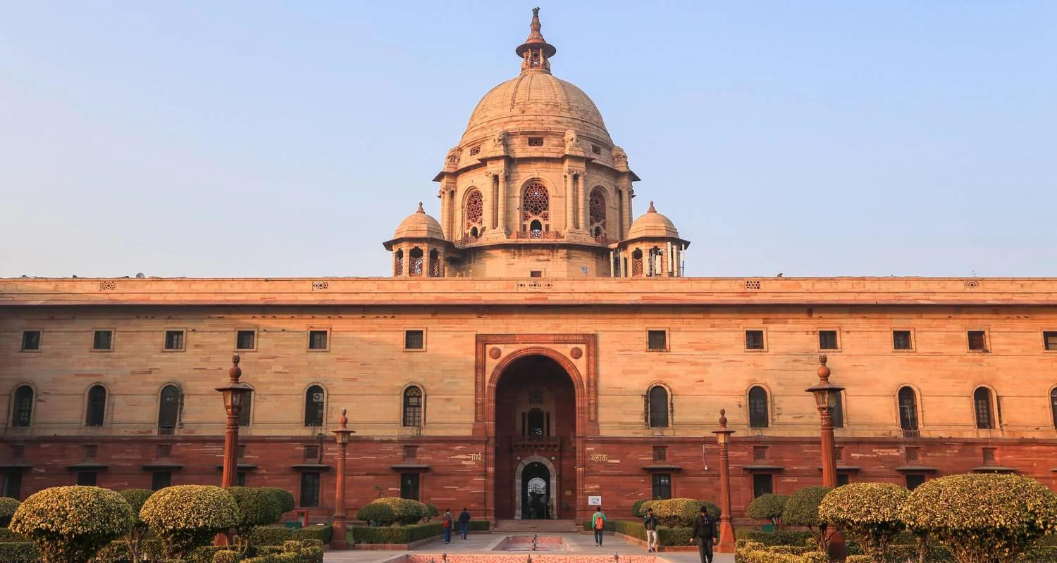 Explore  for 10 days with  Taj Voyages Tours  and discover unforgettable experiences - Photo 2