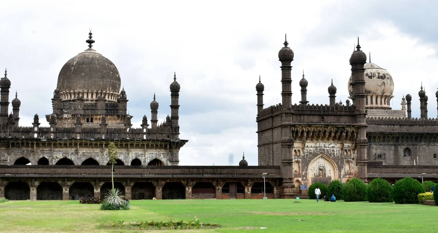 Explore Deccan Heritage Odyssey: Hyderabad, Bijapur & Badami Tour for 6 days with Agora Voyages OPC Pvt Ltd and discover unforgettable experiences - Photo 2