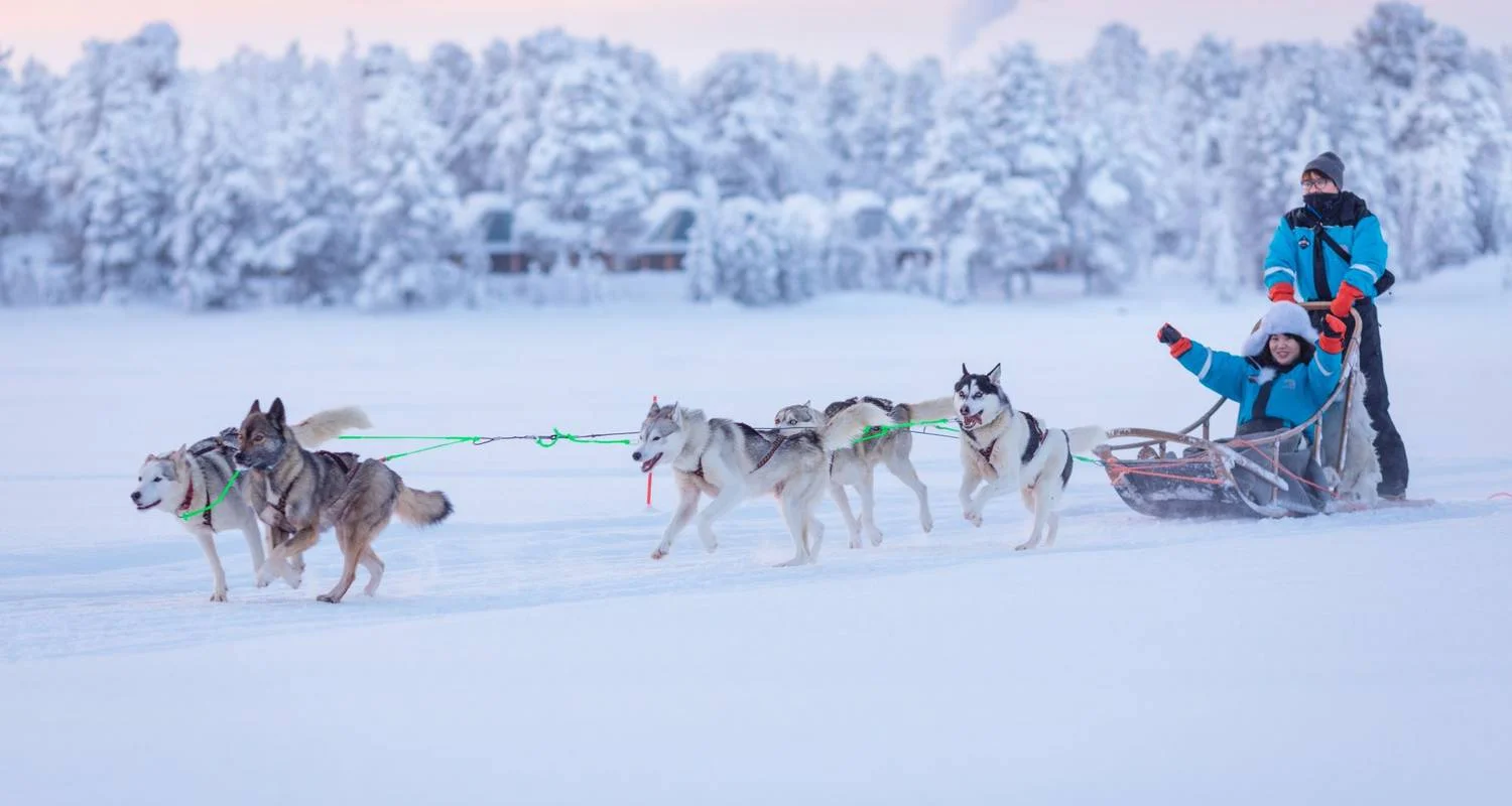 Explore Lapland for lovers LIGHT - ADULTS ONLY for 5 days with Inventia and discover unforgettable experiences - Photo 2