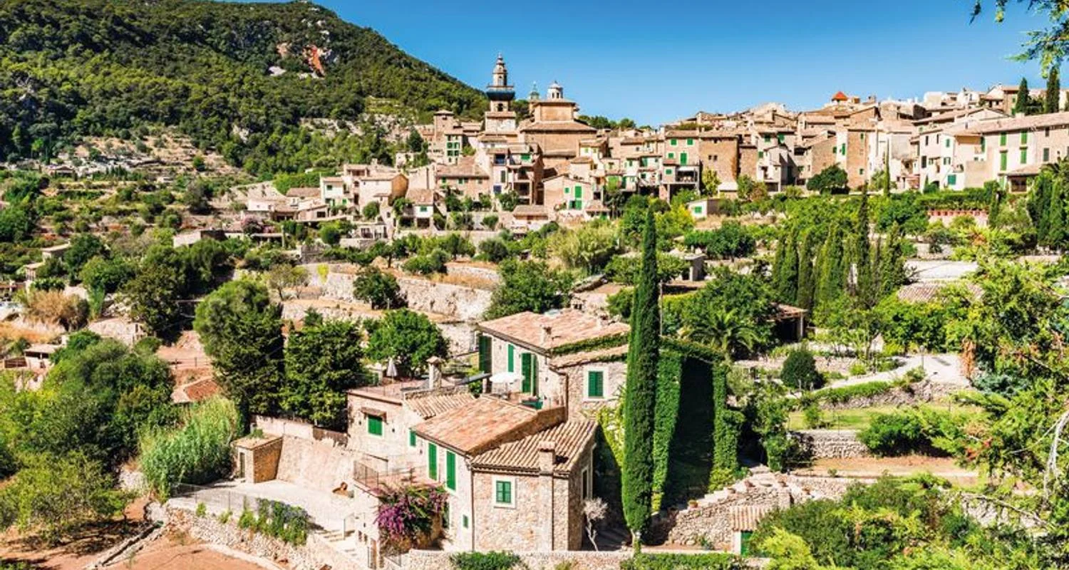 Explore Sun and Fun in the Balearic Islands
An exciting cruise to Barcelona and the Balearic Islands (port-to-port package) (8 destinations) for 7 days with CroisiEurope River Cruises and discover unforgettable experiences - Photo 2