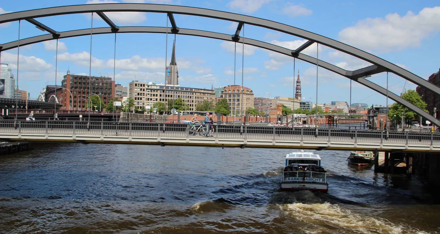 Explore DRIVING YOU THROUGH GERMAN METROPOLIS DELUXE for 11 days with EUROLATINO Tour Operators and discover unforgettable experiences - Photo 2