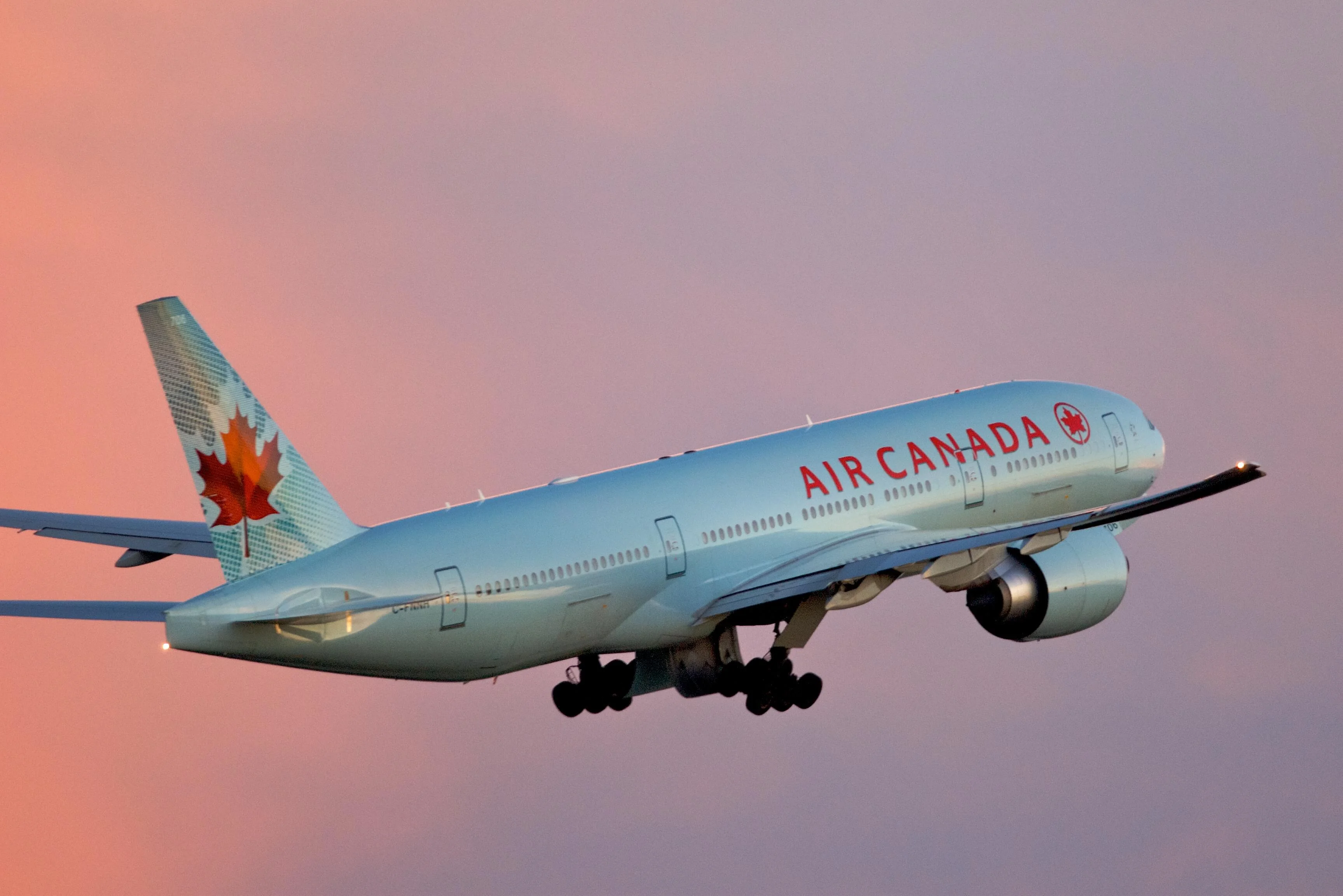 Air Canada introduces free alcohol for economy class passengers: a new era of in-flight service - Published on October 6, 2025 Read Air Canada introduces free alcohol for economy class passengers: a new era of in-flight service published on October 6, 2025 for the latest updates on travel and news
