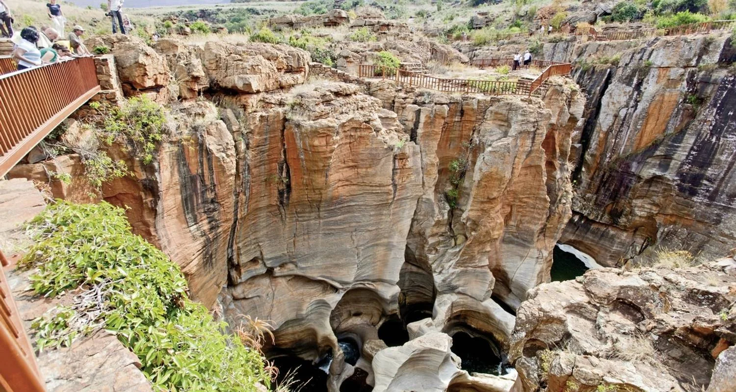 Explore Highlights of the north for 9 days with DERTOUR and discover unforgettable experiences - Photo 2