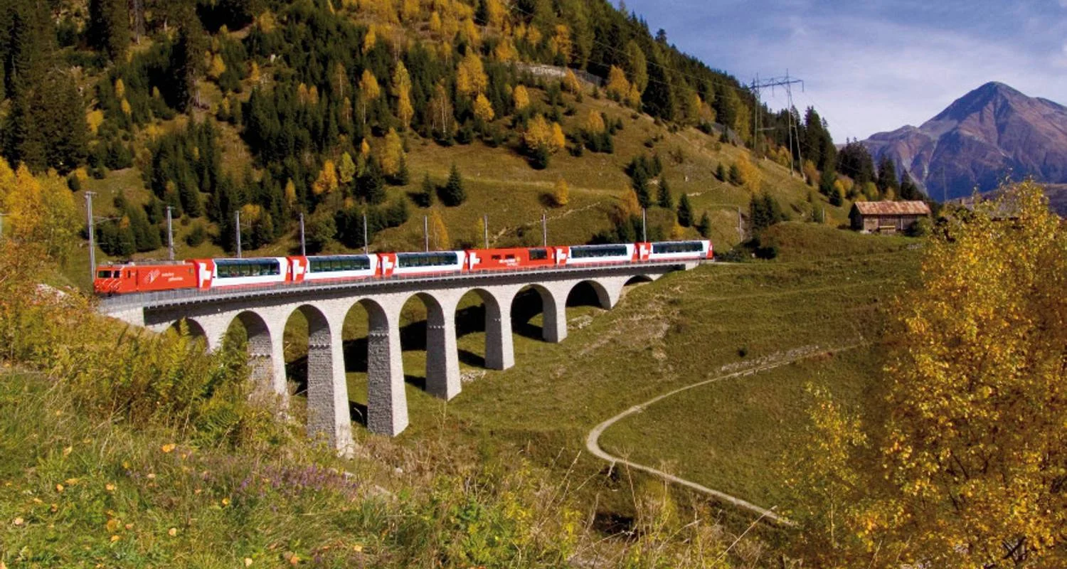 Explore Glacier Express a La Carte - St. Moritz - Zermatt - St. Moritz for 3 days with DERTOUR and discover unforgettable experiences - Photo 2