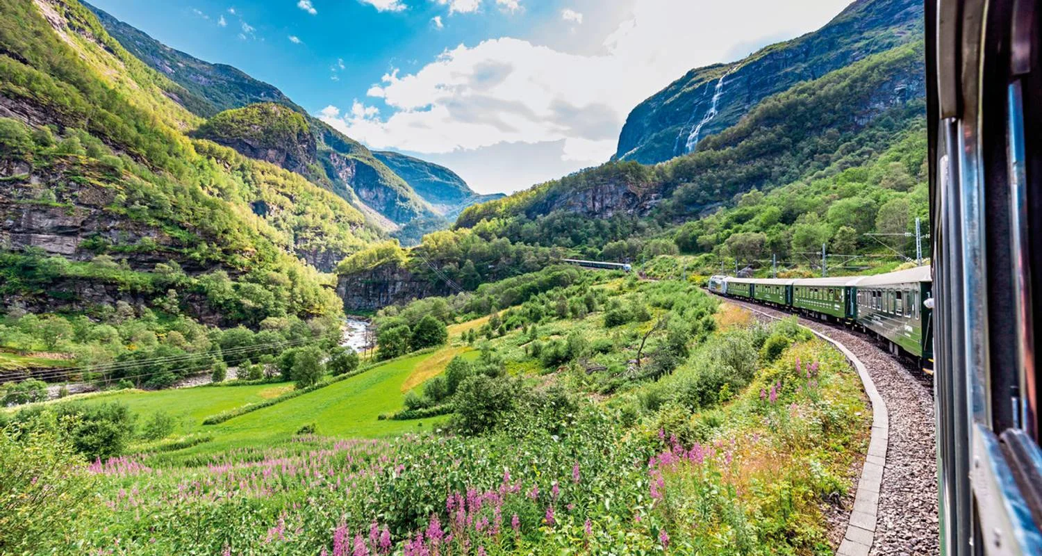 Explore By mail boat and train through Norway for 8 days with DERTOUR and discover unforgettable experiences - Photo 2