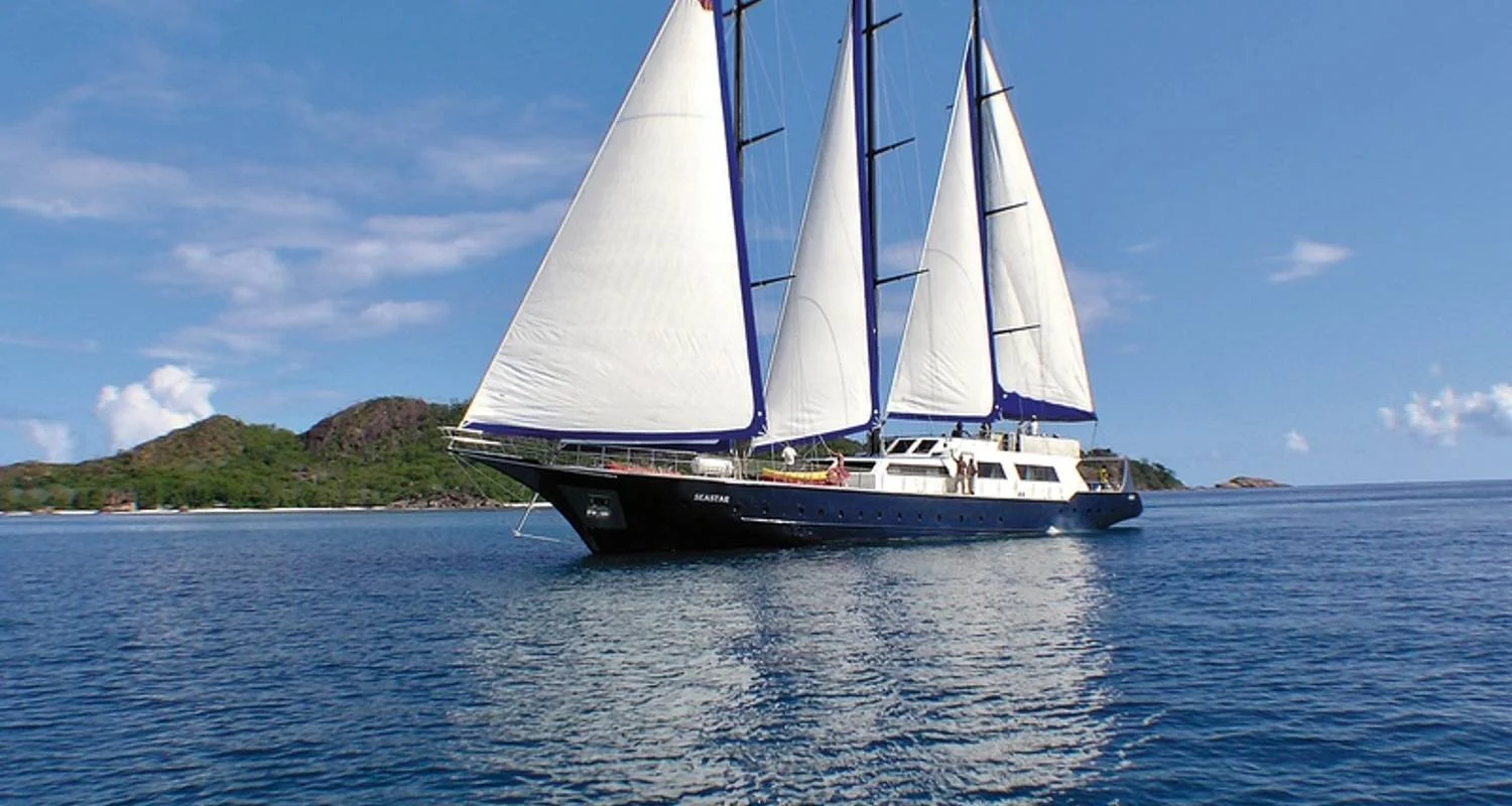 Explore Sailing through paradise - S.Y. Sea Star/S.Y. Sea Bird for 8 days with DERTOUR and discover unforgettable experiences - Photo 2