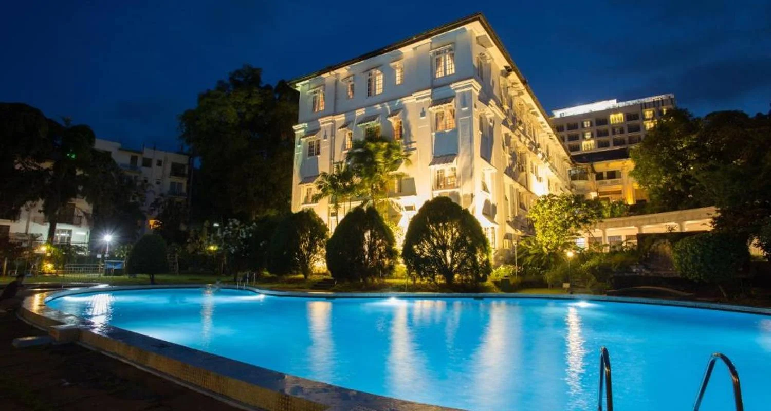 Explore Small Group Roundtrip & Bathing - Sri Lanka & Maldives (incl. flight) for 15 days with Bavaria Fernreisen and discover unforgettable experiences - Photo 2