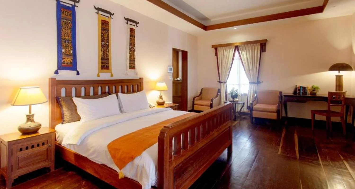 Explore Superior - Small Group Tour & Swimming Cambodia (incl. Flight) - Temples, Landscapes & Swimming for 14 days with Bavaria Fernreisen and discover unforgettable experiences - Photo 2