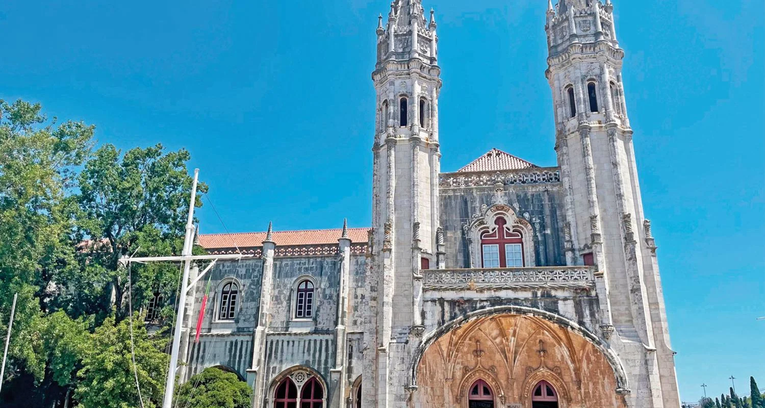 Explore Cycle Tour Porto - Lisbon for 8 days with DERTOUR and discover unforgettable experiences - Photo 2
