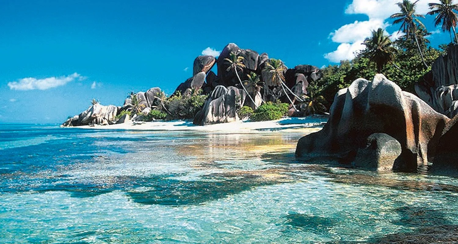 Explore Island Hopping Seychelles (Hotels: middle class, standard transfers, 8 nights) for 9 days with DERTOUR and discover unforgettable experiences - Photo 2