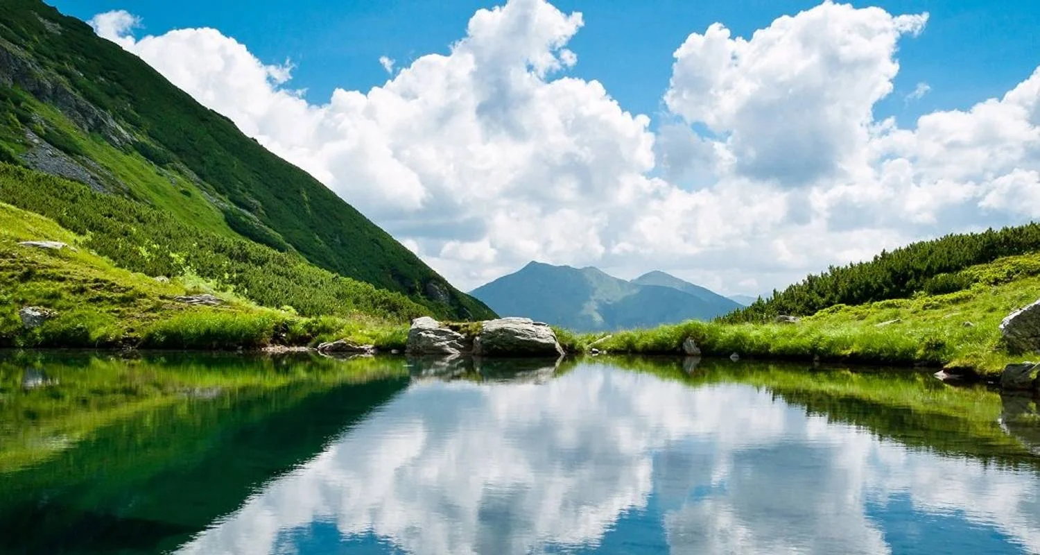 Explore Real Romania for 10 days with Crooked Compass and discover unforgettable experiences - Photo 2