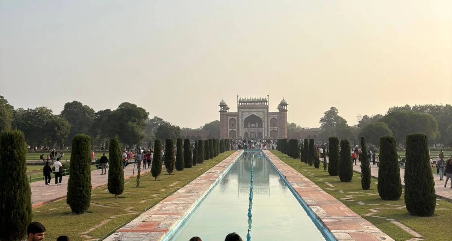 Explore Best of the Golden Triangle for 5 days with BeMetravels and discover unforgettable experiences - Photo 2