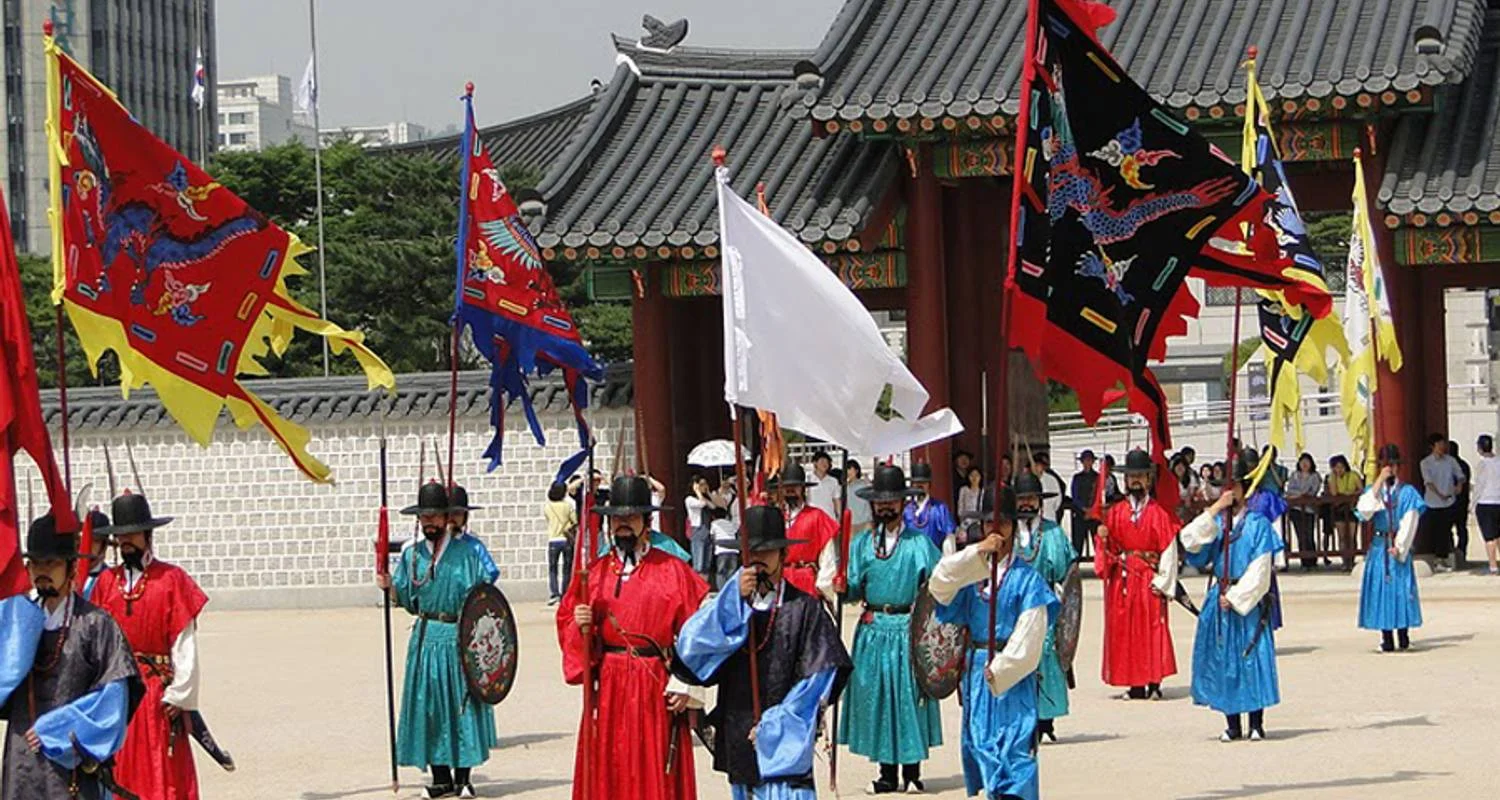 Explore Heart of Seoul City Break (5 Star) - 5 days for 5 days with On The Go Tours and discover unforgettable experiences - Photo 2