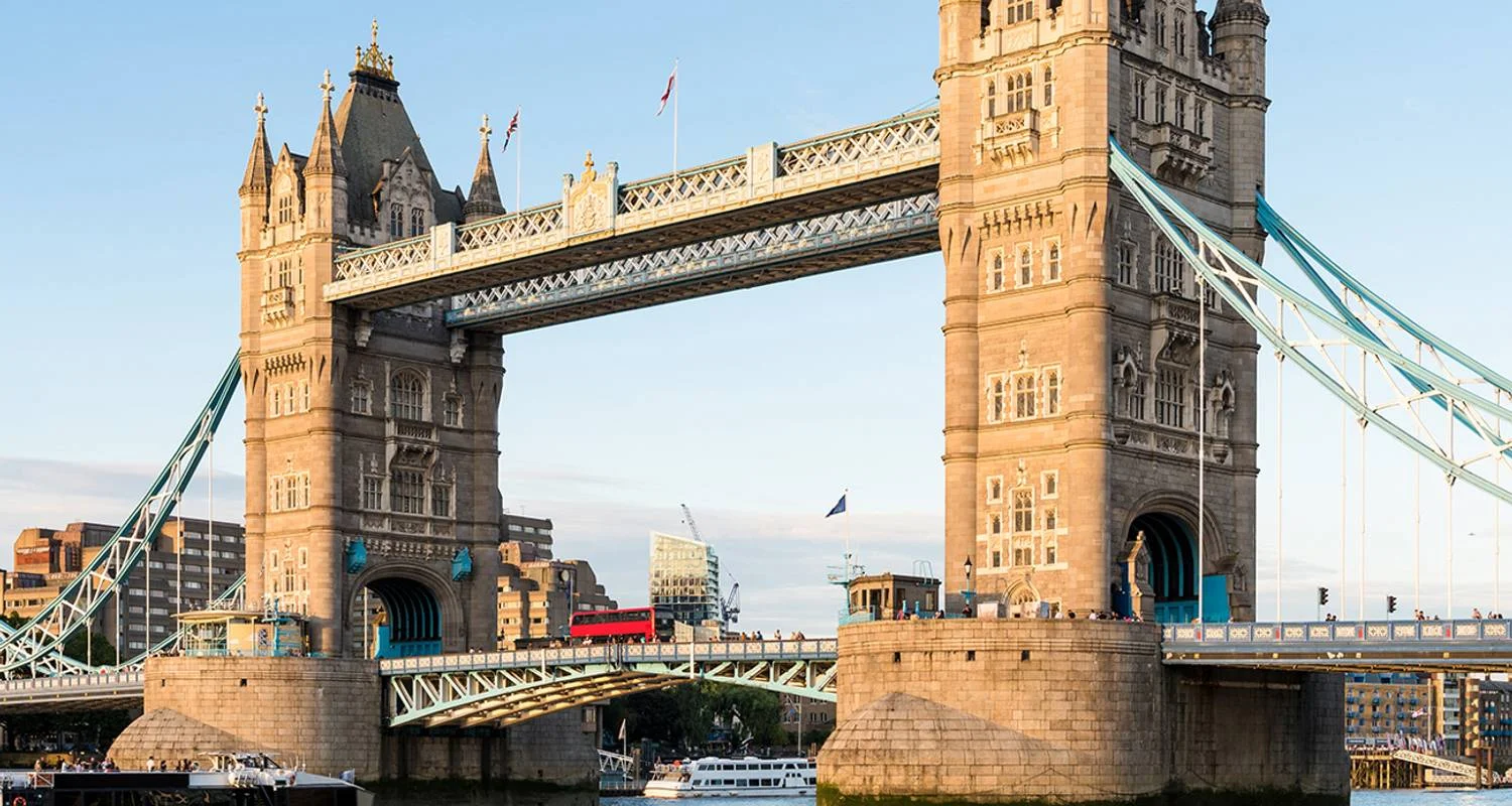 Explore London Explorer (4 Days) for 4 days with Contiki and discover unforgettable experiences - Photo 2