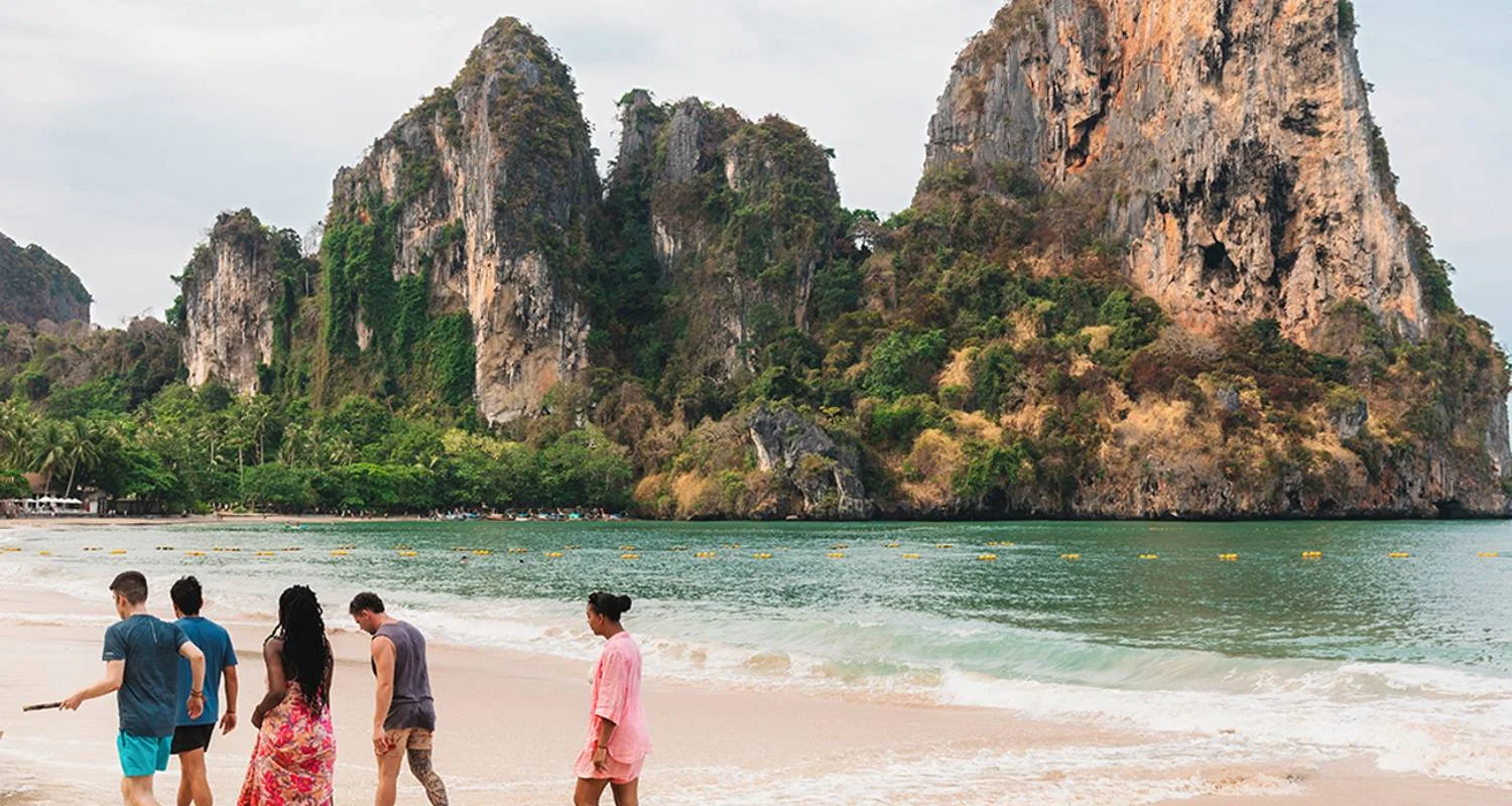 Explore Bangkok to Singapore Adventure for 14 days with Contiki and discover unforgettable experiences - Photo 2