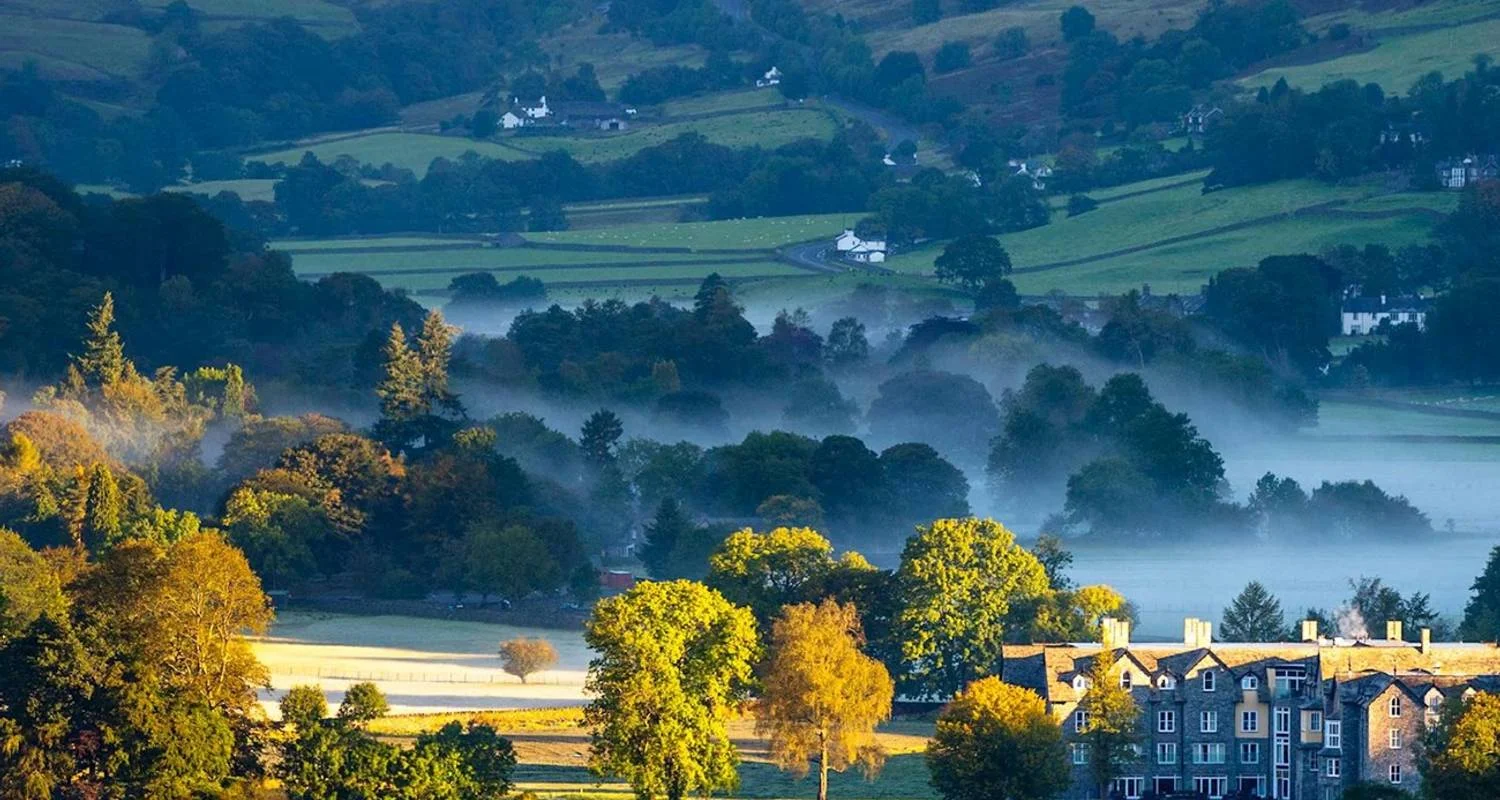 Explore Wonders of Britain and Ireland (London Overnights) for 15 days with Trafalgar and discover unforgettable experiences - Photo 2