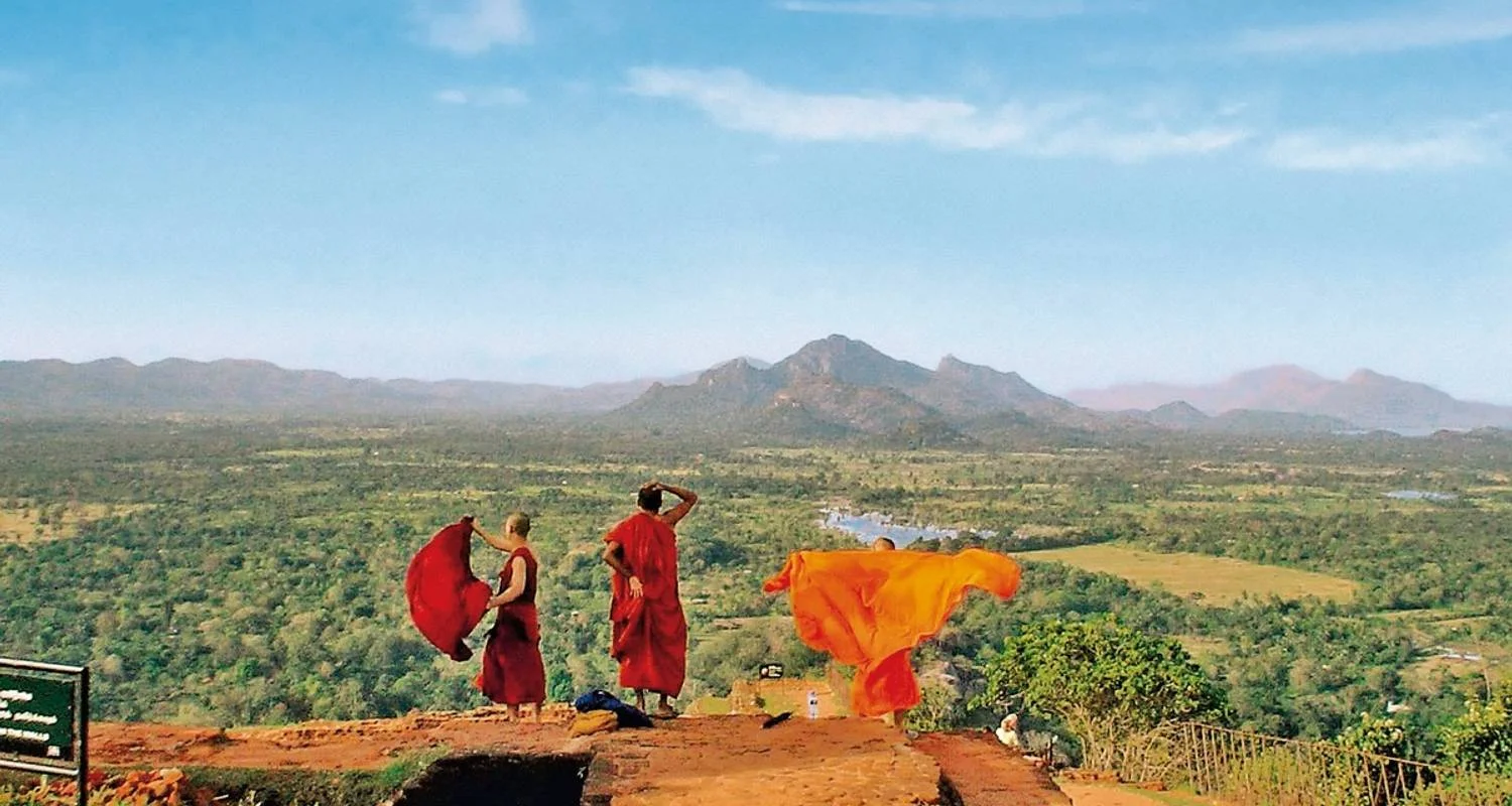 Explore Sri Lanka's cultural highlights and the highlands (group tour) for 6 days with DERTOUR and discover unforgettable experiences - Photo 2