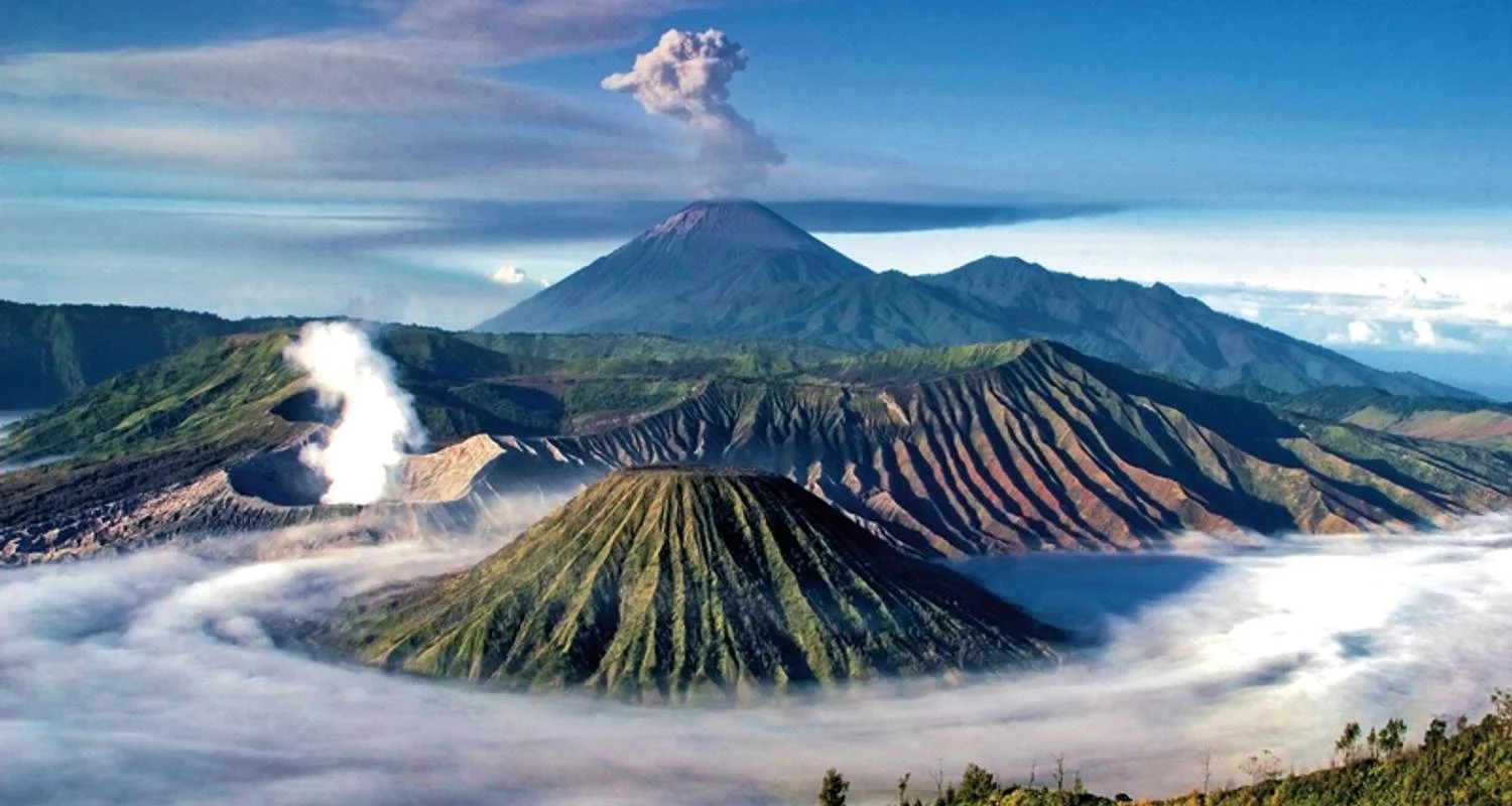 Explore Mysterious Java (private tour) for 8 days with DERTOUR and discover unforgettable experiences - Photo 2