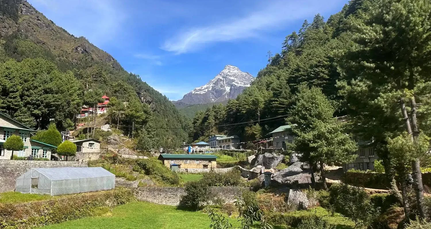 Explore Everest Base Camp Trek 12 Days for 12 days with Discovery World Trekking and discover unforgettable experiences - Photo 2